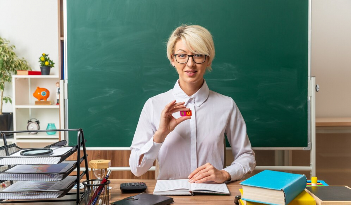 На конкурс в Артемовском ждут молодых педагогов